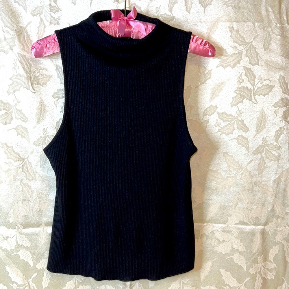TOP SHOP SLEEVELESS TOP